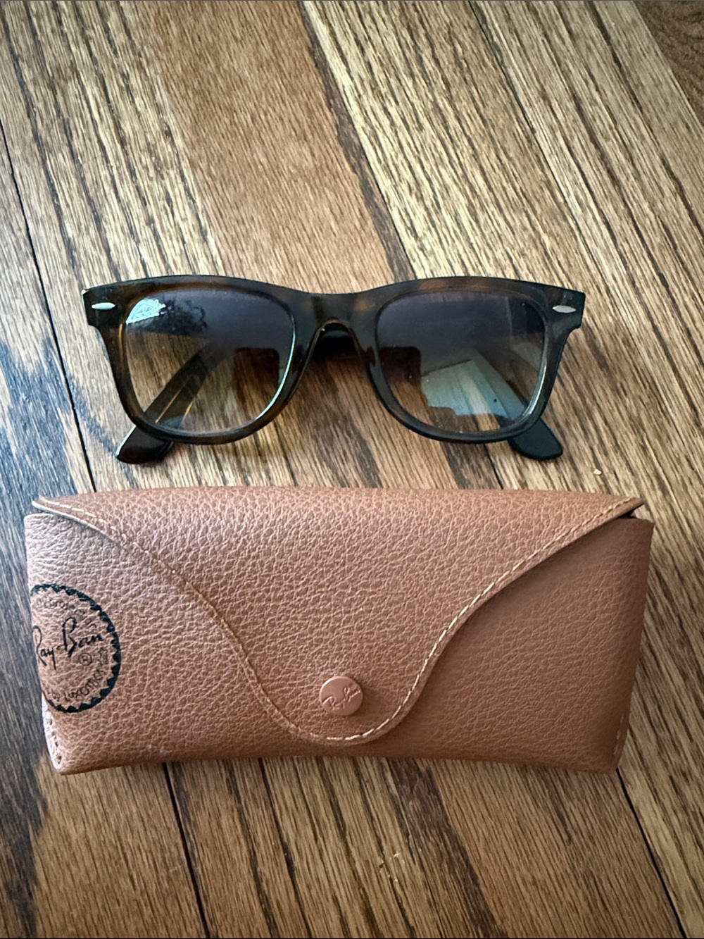 Ray-Ban rb4340